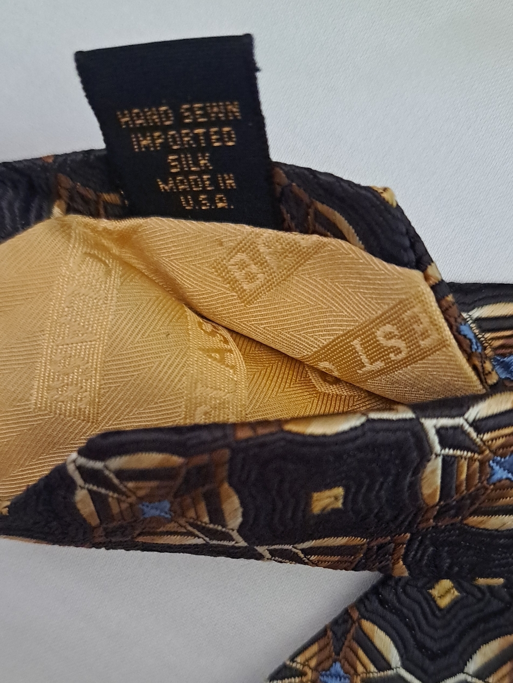 Robert Talbott Best of Class Nordstrom Silk Tie Geometric Imported Silk - Picture 8 of 9
